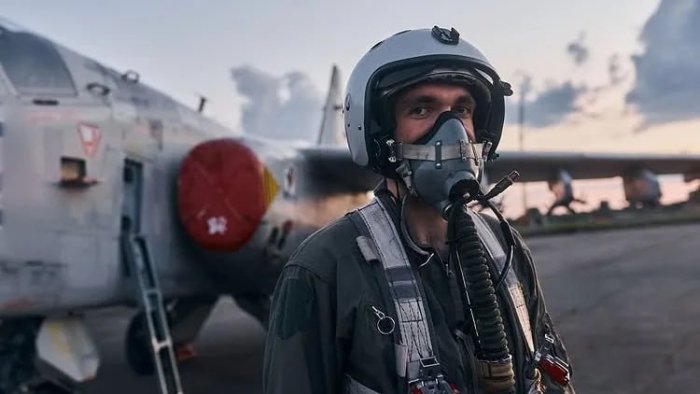 Украинанинг F-16 учувчиси Россия ҳужумини қайтариш пайтида ҳалок бўлди