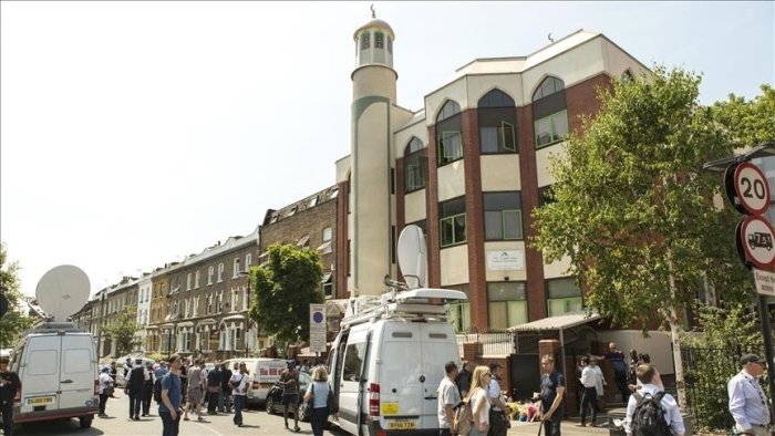 Buyuk Britaniyada masjidlarga hujumlar soni keskin ortdi: uch oyda 27 ta hodisa!