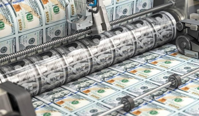 Долларнинг қадри пасайдими?