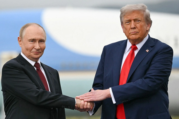 Putin-Tramp uchrashuviga tayyorgarlik to‘xtatildi