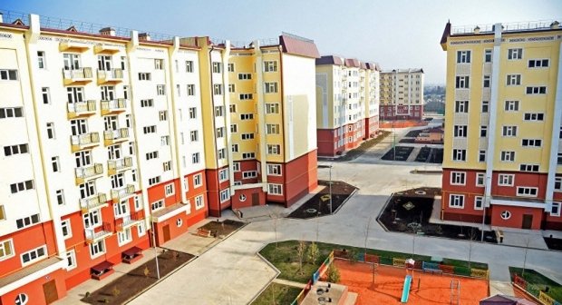 Ko‘p qavatli uylarga tutash tuproqli va yashil maydonlarni o‘zboshimchalik bilan betonlaganlik uchun javobgarlik belgilanmoqda