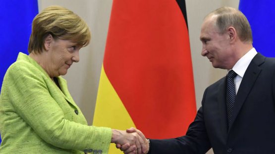 Путин ва Меркель Норман саммити доирасида икки томонлама учрашув ўтказади