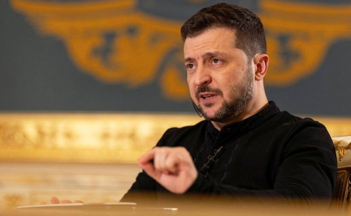 Зеленскийга Украина минерал ресурсларининг ярмига бўлган ҳуқуқларни АҚШга ўтказиш тўғрисидаги битимни имзолаш таклиф қилинган