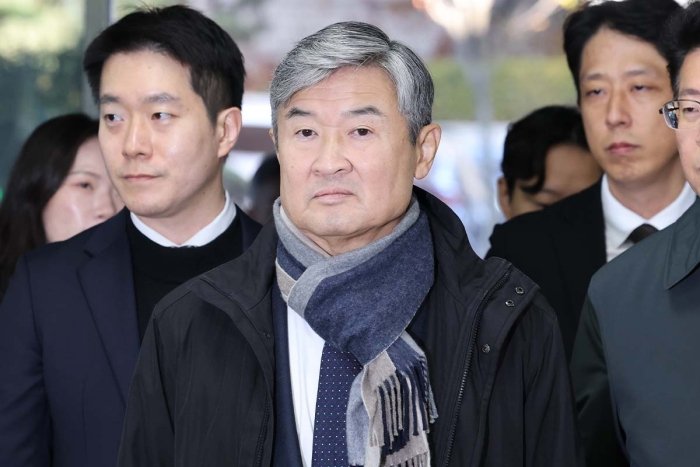 Janubiy Koreya razvedka xizmatining sobiq rahbari qo‘lga olindi