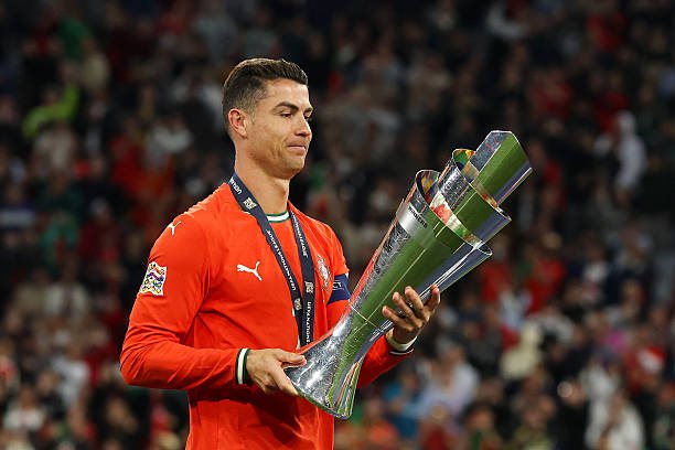 Ronaldu: "Portugaliya uchun oyog‘imni sindirishga ham roziman"