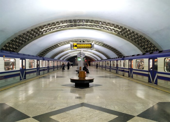 Toshkentda homilador rafiqasini o‘ldirgan metro haydovchisiga 18 yil "berildi"