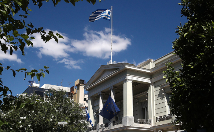Греция элчиси Россия ТИВга чақирилди