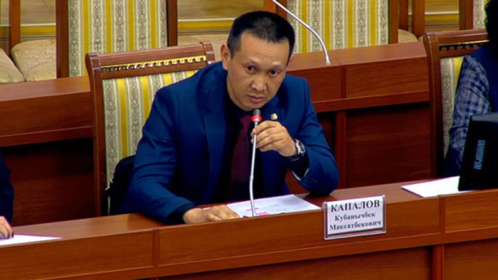 Бишкекда Суд ижрочиси хизмати бошлиғининг ўринбосари машинада ўлик ҳолда топилди