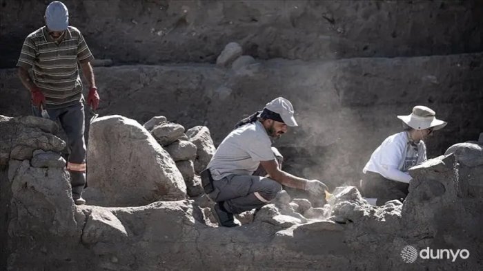  Ўзбек ва хитой археологлари Фарғонада қадимий шаҳар изларини аниқлади