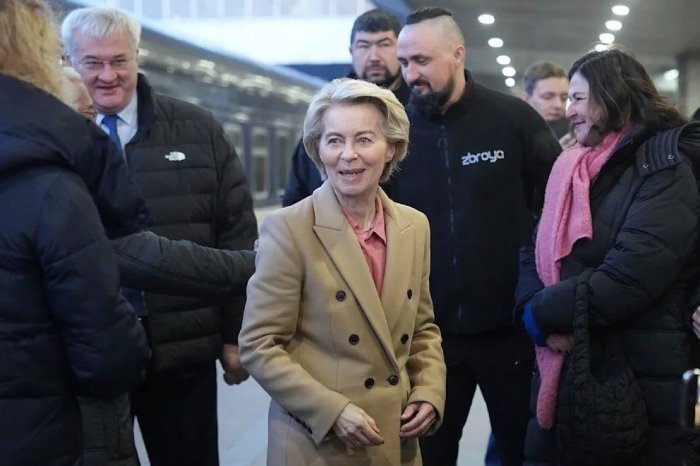 Evrokomissiya rahbari Ukrainaga 3,5 milliard yevro miqdorida yordam ajratilishini ma’lum qildi