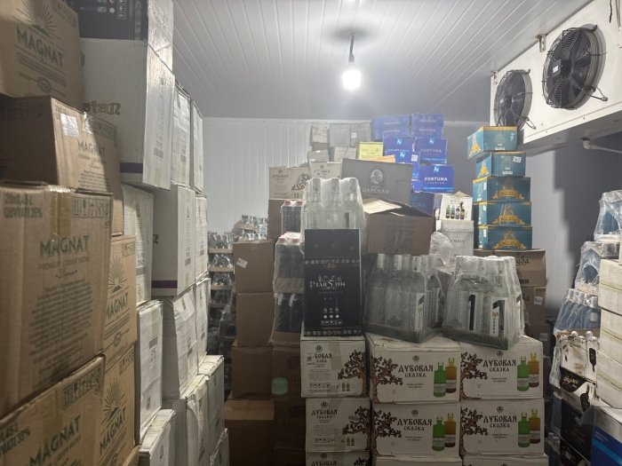 Samarqandda 1,5 mlrd so‘mlik sifati kafolatlanmagan alkogol mahsulotlarini muomalaga kiritilishining oldi olindi