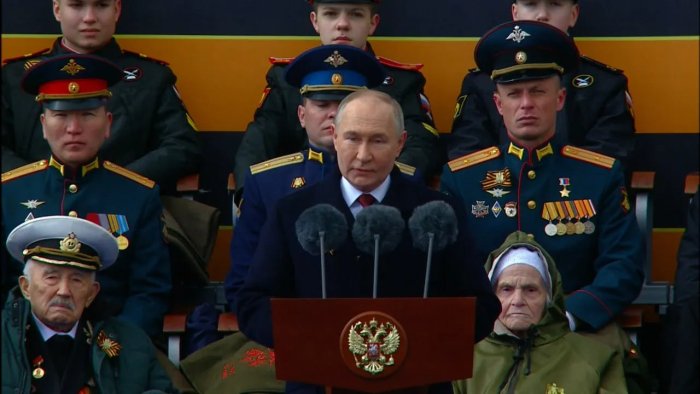 Putin Ikkinchi jahon urushidan saboq beradi