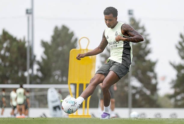 "Real" Rodrigoni sotish orqali tushgan pulga birdaniga ikki pozisiyasini kuchaytirib olishi mumkin