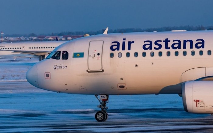 Олмаотадан Анталияга учаётган Air Astana самолёти шошилинч равишда Актауга қўнди