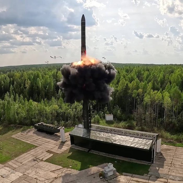 Telegraph: Россиянинг "Орешник" ракетасини тутиб қолиш воситалари мавжуд эмас