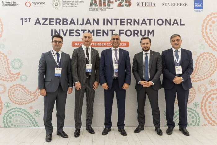 AUIC Биринчи Озарбайжон халқаро инвестиция форумида иштирок этди