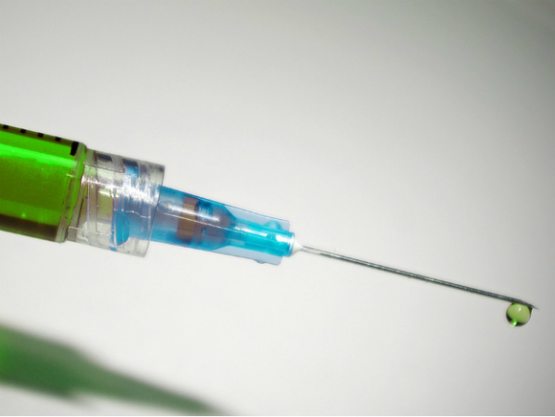 Qozog‘iston koronavirusga qarshi birinchi vaksinani oldi