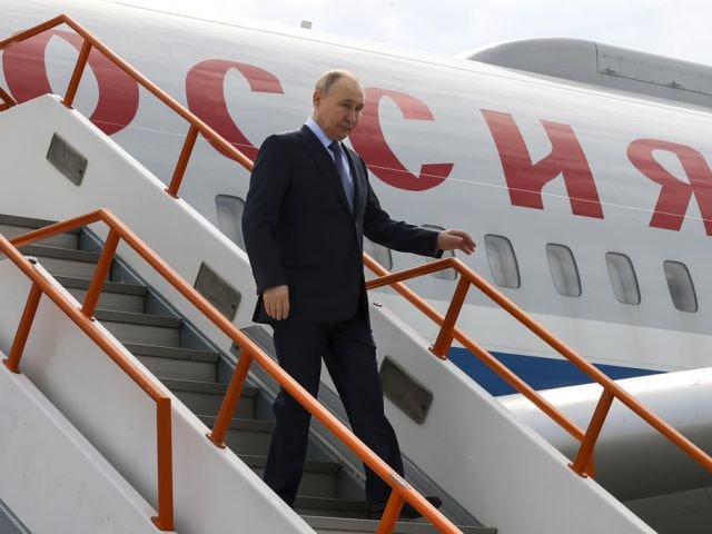 Россия президенти Владимир Путин Шимолий Кореяга борди 