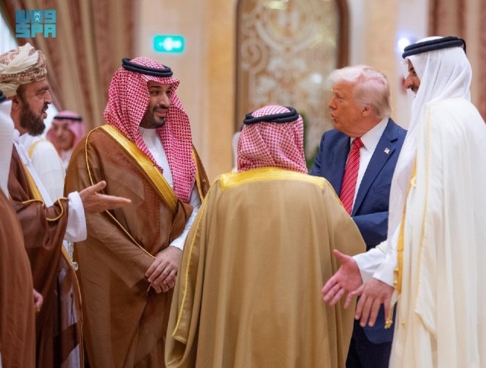 Трамп араб давлатларига Исроилга ёқмайдиган ваъда берди