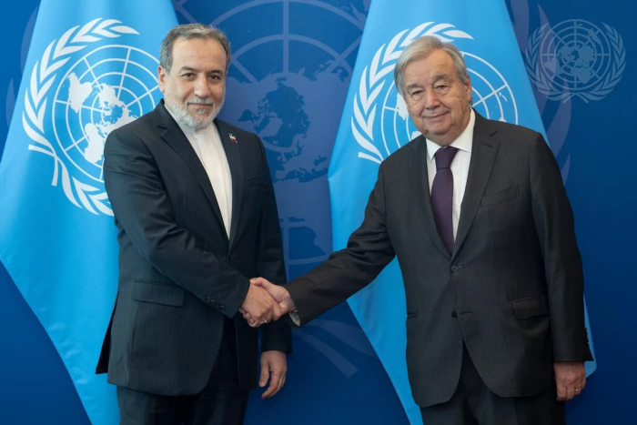 Эрон ташқи ишлар вазири ва БМТ Бош котиби Ҳормуз бўғозидаги вазиятни муҳокама қилди