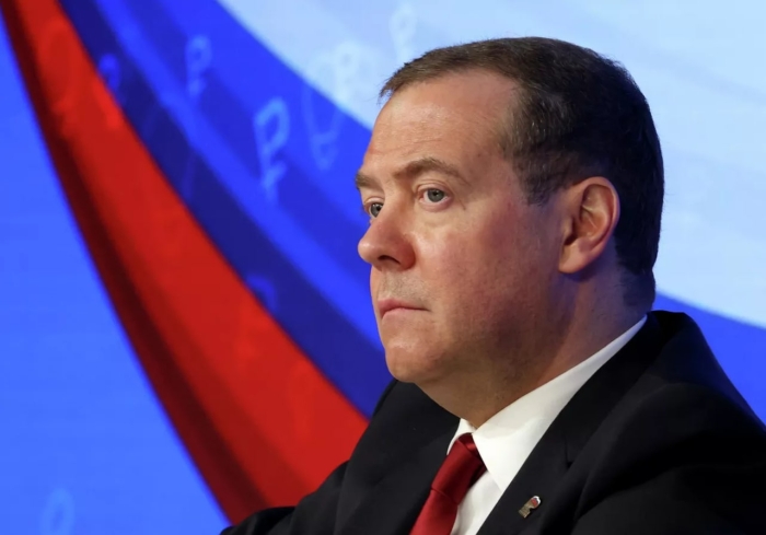 Medvedev Yevropa Ittifoqini AQShning 51 shtati deb atadi