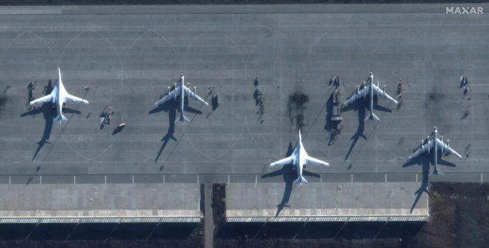 Rossiya dronlarga qarshi beton bunkerlar qurmoqda