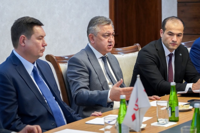 O‘zbekiston respublika valyuta birjasi Bosh direktori Rashid Usmanov Qirg‘iziston fond birjasi (QFB) rahbarlari bilan uchrashuv o‘tkazdi