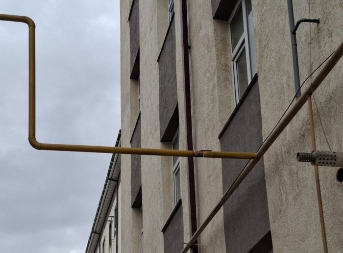 Samarqandda ko‘p qavatli turar-joy binosi tabiiy gazdan noqonuniy foydalanganligi aniqlandi