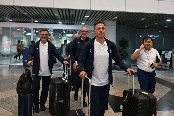 Терма жамоамиз Малайзияга етиб борди