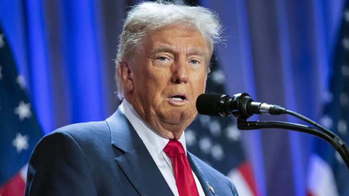 Трамп Украинани Путин билан зудлик билан музокара бошлашга чақирди