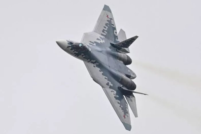 Rossiya Xitoyning geosiyosiy raqibiga ilg‘or Su-57 qiruvchi samolyotini taklif qildi