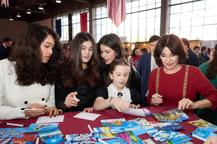 Ўзбекистон Биринчи хоними инклюзив хайрия фестивалида иштирок этди