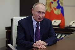 Putin AQShdan kelgan qochqinga fuqarolik berdi