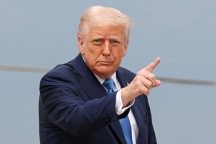 Трамп Эрон ҳақида: “Яна катта зарба беришимиз мумкин, ҳозирча аниқ эмас”