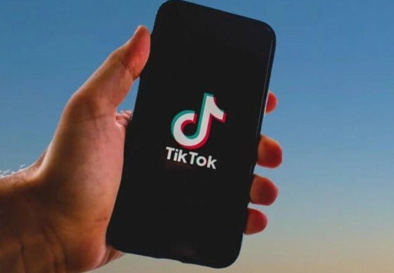 TikTok уйғур ҳуқуқлари ҳақидаги видеоларни ўчиришни бошлади