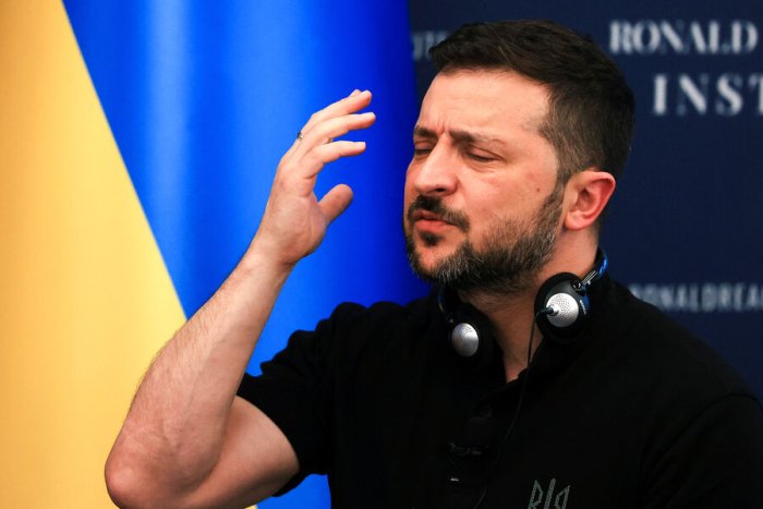 Zelenskiy BAAga mahbuslar almashinuvida vositachilik qilgani uchun minnatdorchilik bildirdi