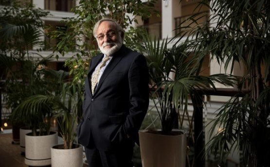 Jahonning eng ko‘p haq oladigan maslahatchisi korrupsiya haqida: «Devordagi tuynuk o‘g‘rini jalb etadi»