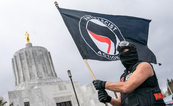 АҚШ Европадаги Антифага алоқадор гуруҳларни террорчилар рўйхатига киритди