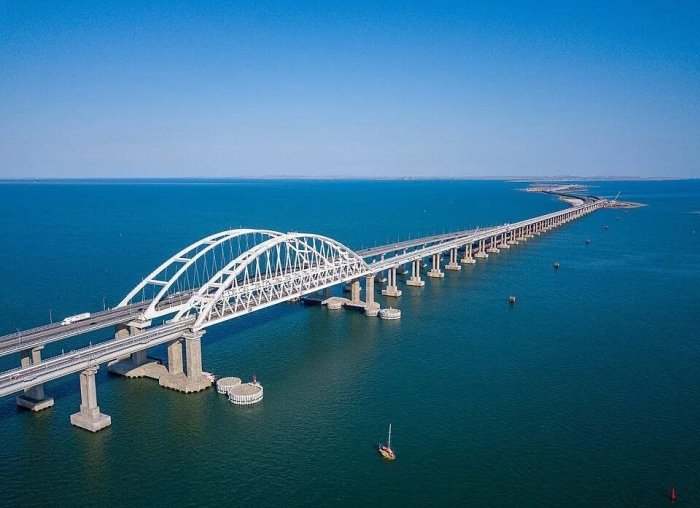 Rossiya Federal xavfsizlik xizmati Qrim ko‘prigida uyushtirilgan teraktning oldini oldi