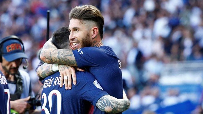 Serxio Ramos Messini futbol tarixidagi eng yaxshi o‘yinchi dedi