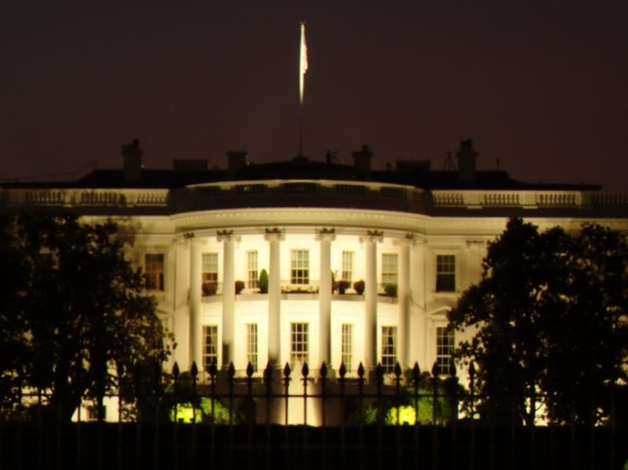 Oq uy: AQShda ko‘pchilik bilmaydigan qurol zaxiralari mavjud