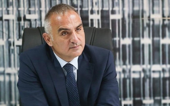 Туркиядан яна бир рекорд: Биринчи чоракда 8,8 миллион сайёҳ ва 9,5 миллиард доллар!