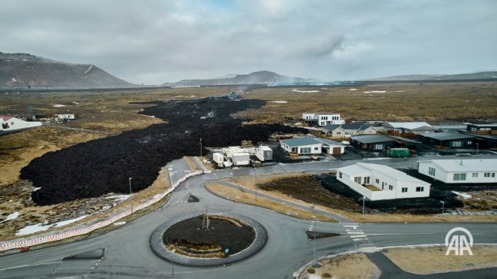 Grindavik aholisi Islandiyadagi vulqon otilishidan keyin birinchi marta aholi punktiga qaytishga muvaffaq bo‘ldi