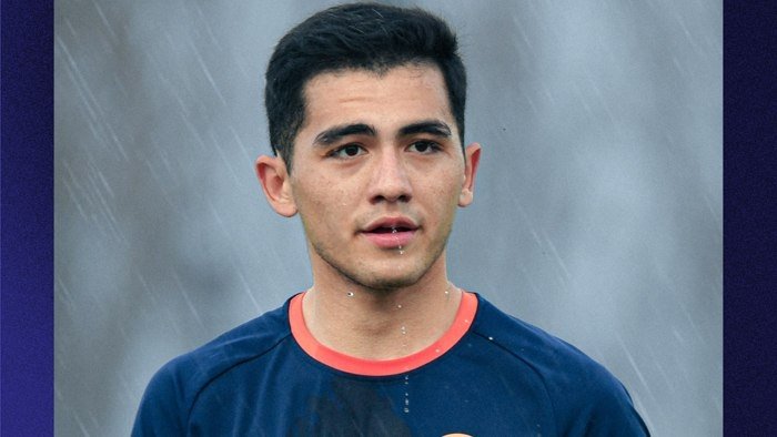 «Astana» bosh murabbiyi o‘zbekistonlik yangi futbolchi transferiga izoh berdi