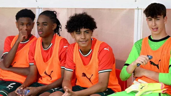 Роналдунинг ўғли Португалия U-16 терма жамоасига чақирилди