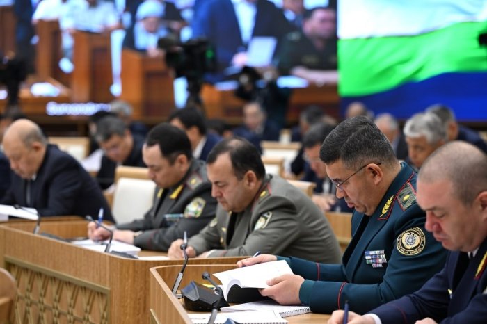 O‘lim bilan bog‘liq avtohalokatning 75-80 foizi 61 trillion so‘mning asosiy qismi sarflangan yo‘llarda bo‘lmoqda - Prezident