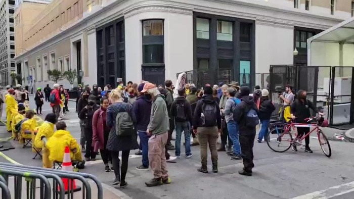 San-Fransiskoda APEKga qarshi namoyishlar chog‘ida 80 dan ortiq kishi hibsga olindi