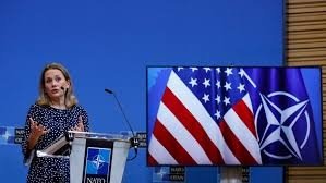 AQShning NATO'dagi elchisi Xitoyni Rossiya-Ukraina urushini “subsidiyalash” uchun javobgarlikka tortish kerakligini aytdi